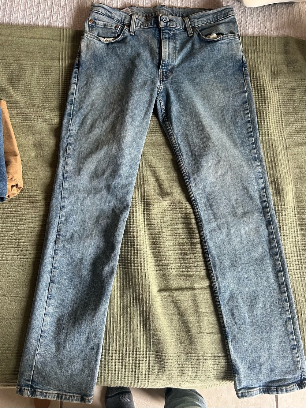 Levi's Light Blue Straight Jeans - Classic Denim